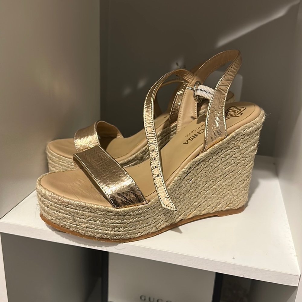 Rose gold- wedges